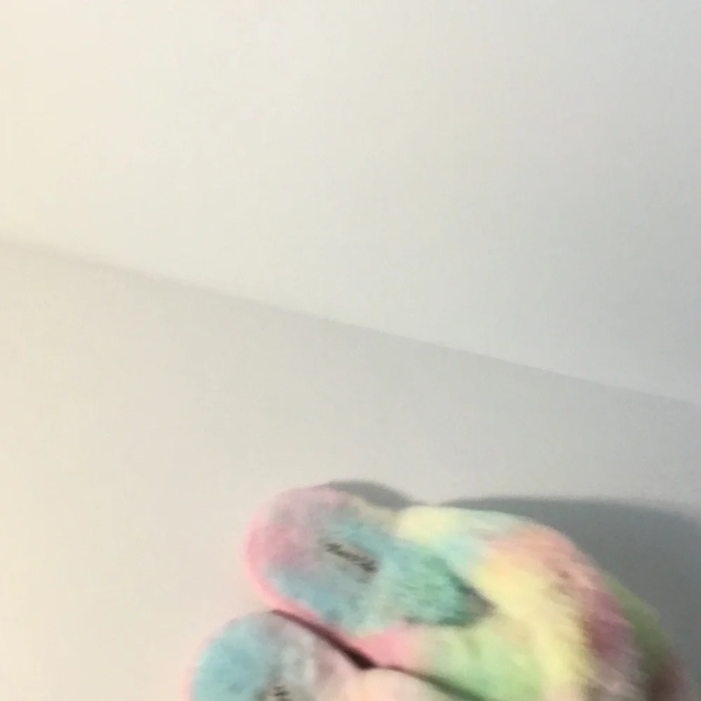 Kids Plush Cross-Band Slippers – Pastel Rainbow